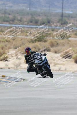 media/Oct-02-2025-Racers Edge (Thu) [[2c91cb6ab3]]/3-B Group/Session 3-Turn 16 (12pm)/